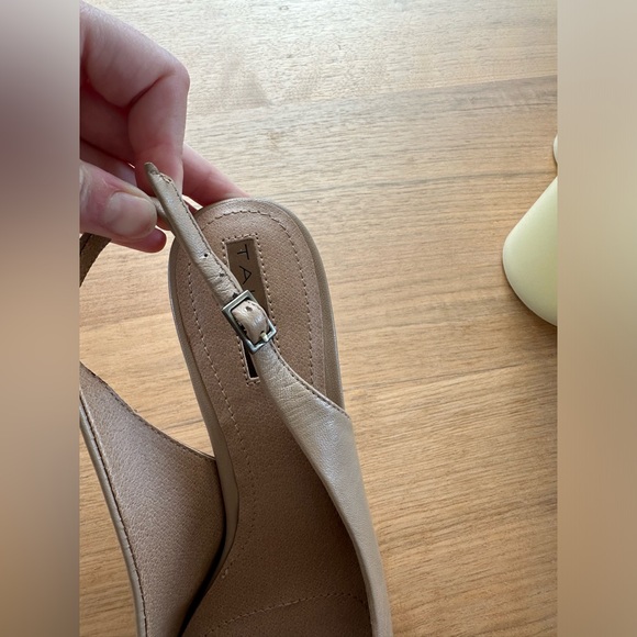 Tahari Podium leather sling back 2.5” heel—tan and black super cute!! - Picture 7 of 10